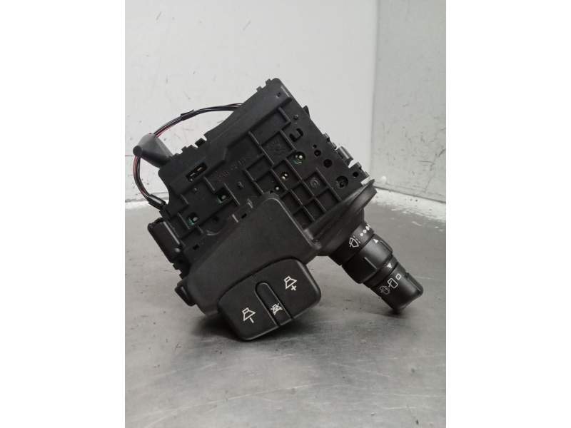 Recambio de mando limpia para renault scenic ii 1.9 dci diesel referencia OEM IAM   