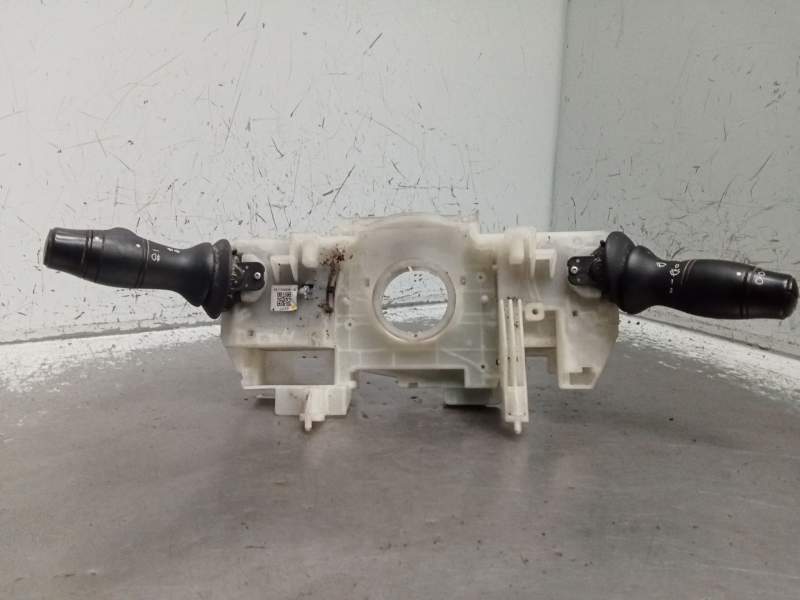 Recambio de mando luces para renault master kasten l2h2 hka 3,3t referencia OEM IAM   