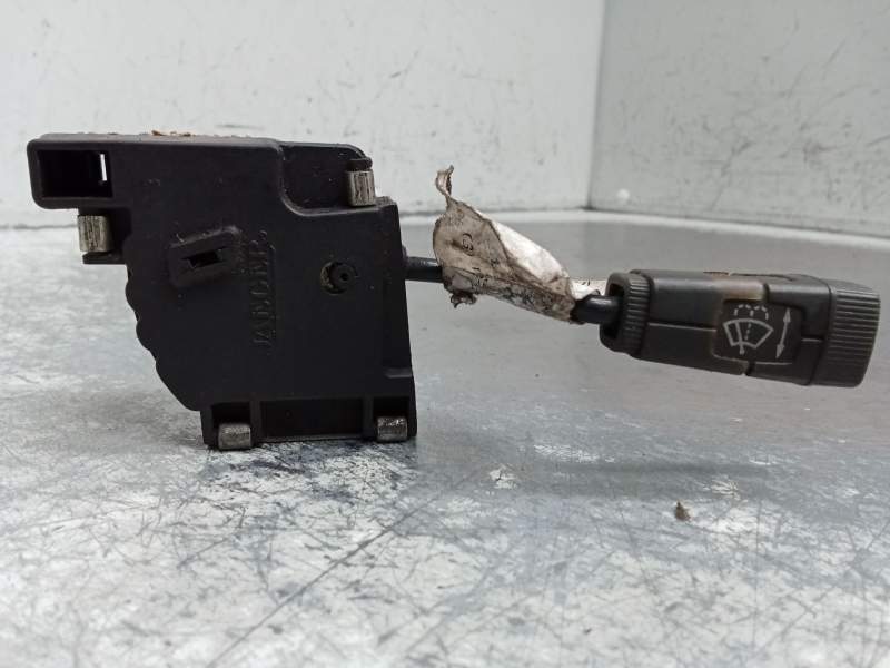 Recambio de mando limpia para renault 5 1.1 referencia OEM IAM   