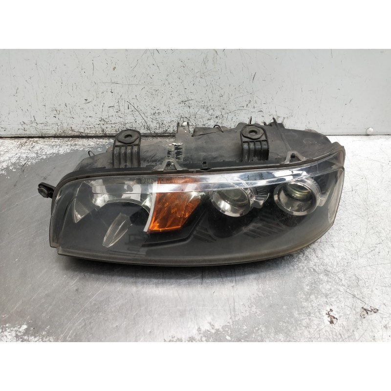 Recambio de faro izquierdo para fiat punto berlina (188) referencia OEM IAM   