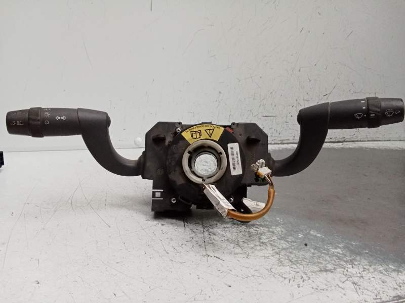 Recambio de mando luces para peugeot boxer caja cerrada (bat. 3450) (333) hdi (333) referencia OEM IAM 07354300850  
