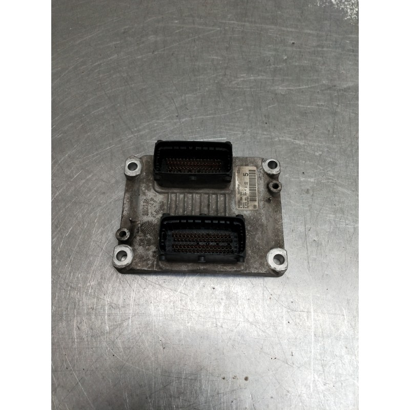 Recambio de centralita motor uce para fiat punto berlina (188) referencia OEM IAM 26SA7140 0261206980 