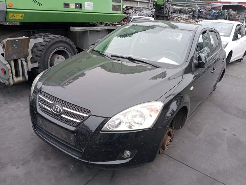 kia cee´d hatchback (ed) del año 2009
