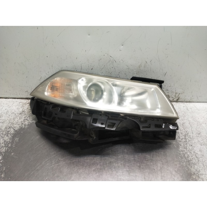 Recambio de faro derecho para renault megane ii berlina 5p referencia OEM IAM   