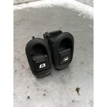 MANDO ELEVALUNAS DELANTERO IZQUIERDO 3P 2003