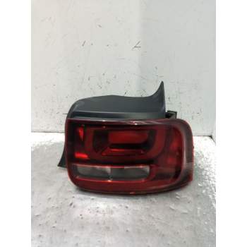 PILOTO TRASERO DERECHO 9800916080 2014