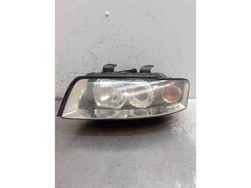 Recambio de faro izquierdo para audi a4 b6 (8e2) 1.9 tdi referencia OEM IAM   