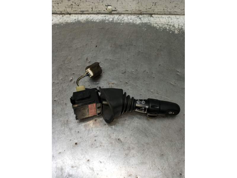 Recambio de mando limpia para daewoo nubira wagon (j200) 1.6 referencia OEM IAM 96552843  2004