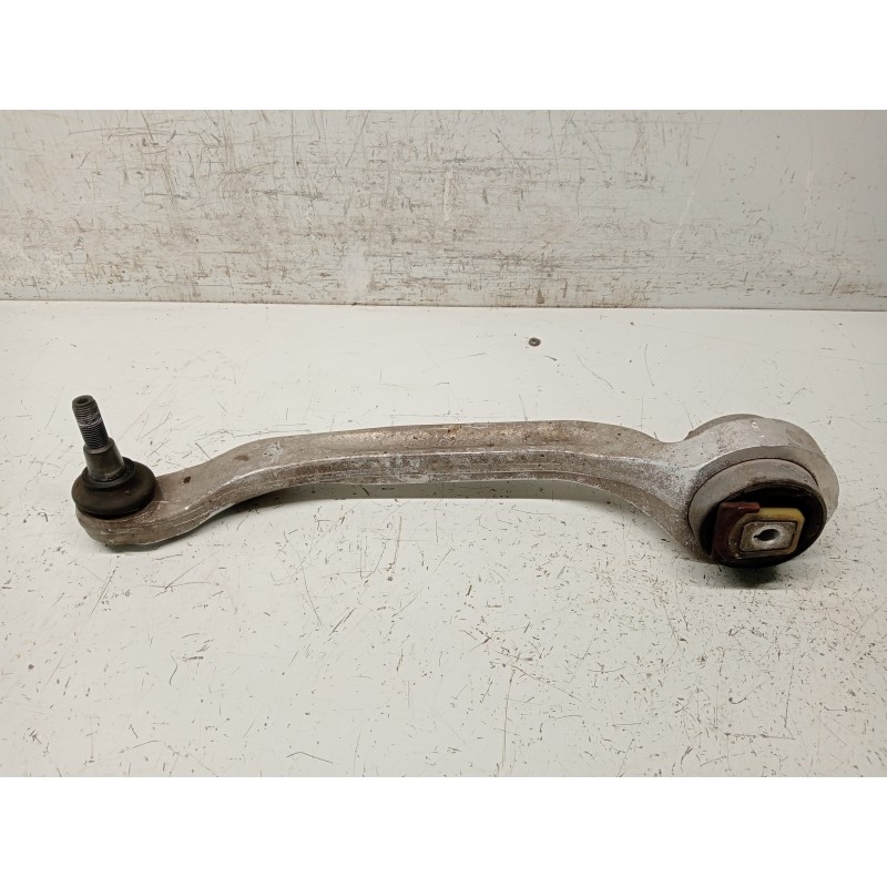 Recambio de brazo suspension inferior delantero izquierdo para audi a8 (4e2) referencia OEM IAM 4E0407695C  