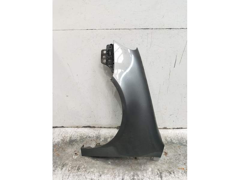 Recambio de aleta delantera izquierda para volkswagen golf v (1k1) 2.0 gti referencia OEM IAM   2003