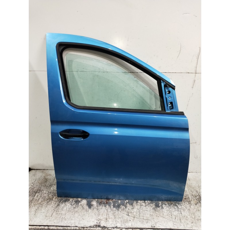 Recambio de puerta delantera derecha para volkswagen caddy furgón/kombi referencia OEM IAM   5P