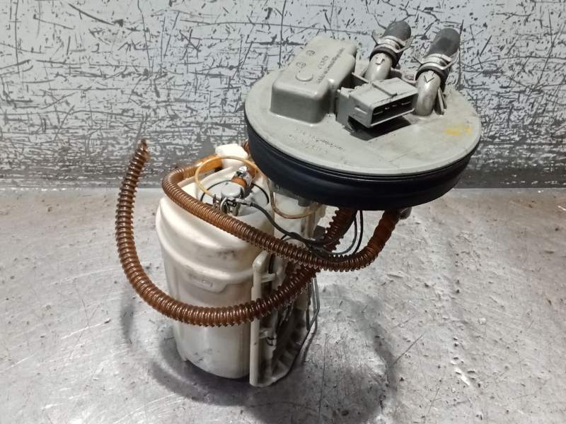 Recambio de bomba combustible para skoda felicia ii (6u1) 1.3 referencia OEM IAM 6U0919051E 13G 1998