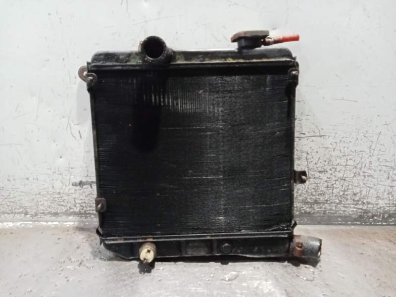 Recambio de radiador agua para seat 127 0.9 referencia OEM IAM  900G 1974