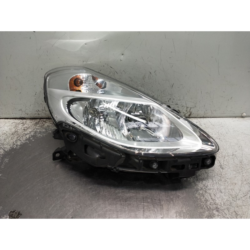 Recambio de faro derecho para renault clio iii referencia OEM IAM 89908571 260104392R 