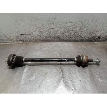 TRANSMISION TRASERA DERECHA 5Q0501203C 20TDI 2016