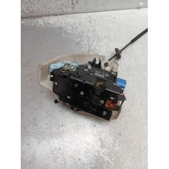 MOTOR CIERRE CENTRALIZADO TRASERO IZQUIERDO 5P 2003