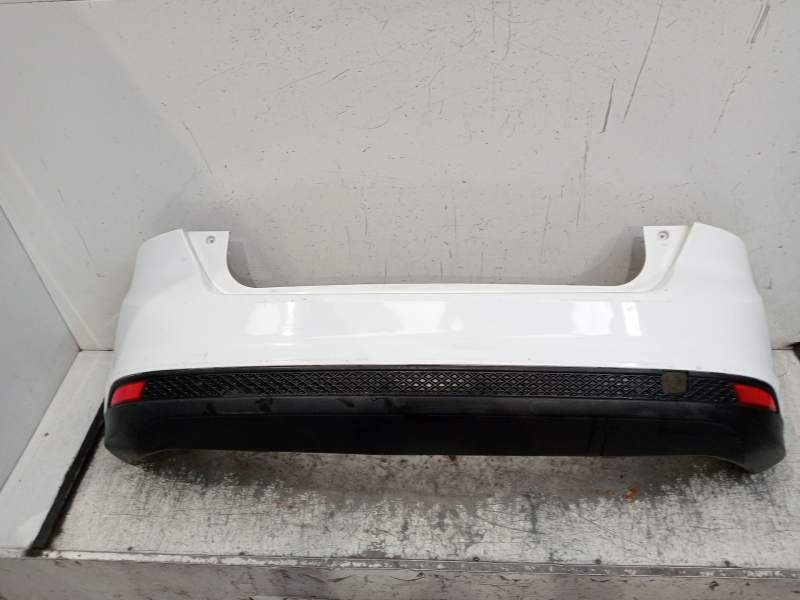 Recambio de paragolpes trasero para ford focus iii 1.6 tdci referencia OEM IAM   2011
