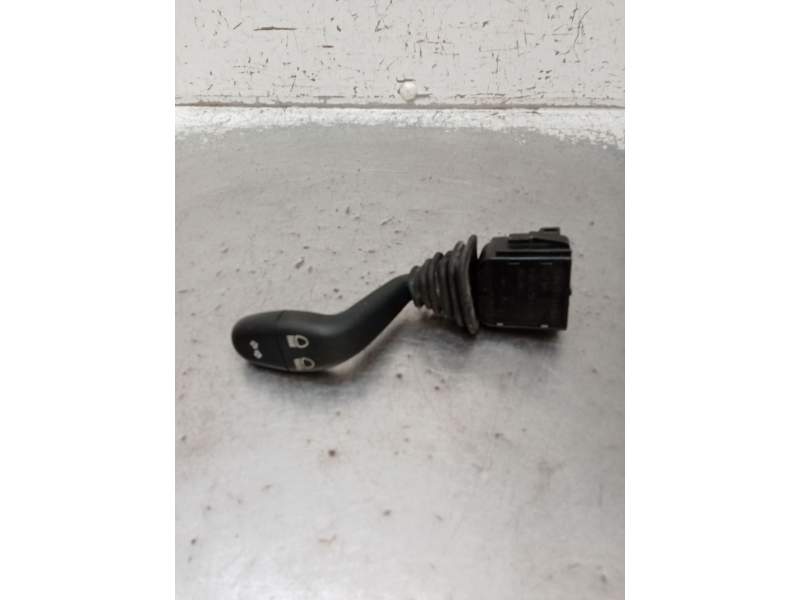 Recambio de mando luces para skoda felicia ii (6u1) 1.3 referencia OEM IAM   1998