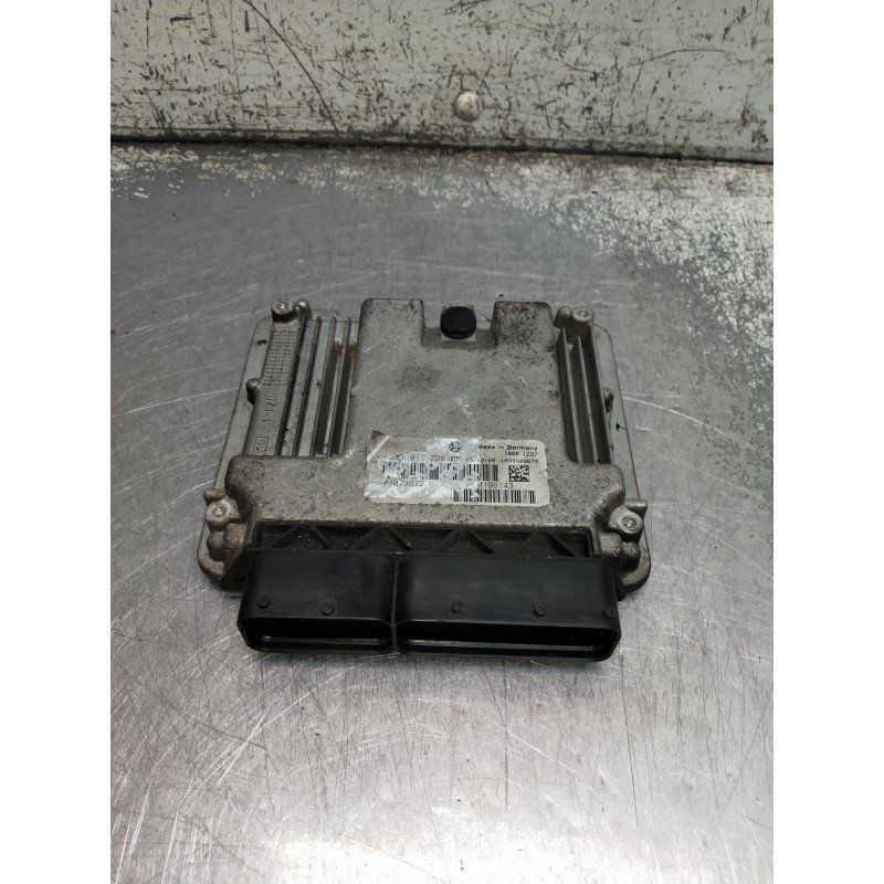 Recambio de centralita motor uce para iveco daily caja cerrada (1999 =>) referencia OEM IAM 0281011228 1039S09673 