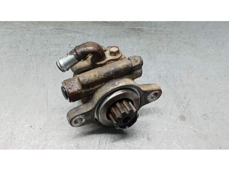 Recambio de bomba direccion para toyota land cruiser (j12) 3.0 d-4d gx referencia OEM IAM  30D 2002