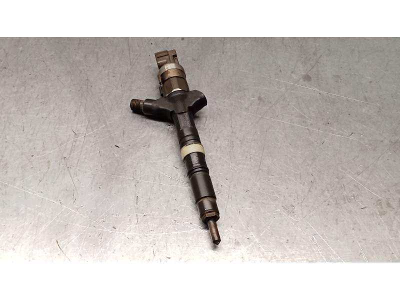 Recambio de inyector para toyota land cruiser (j12) 3.0 d-4d gx referencia OEM IAM 2367030020  DENSO