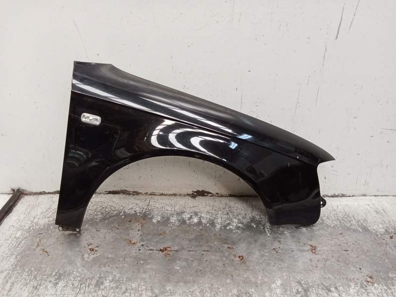 Recambio de aleta delantera derecha para audi a4 b7 avant (8ed) 2.5 tdi referencia OEM IAM   2005