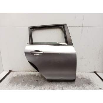PUERTA TRASERA DERECHA 5P 
