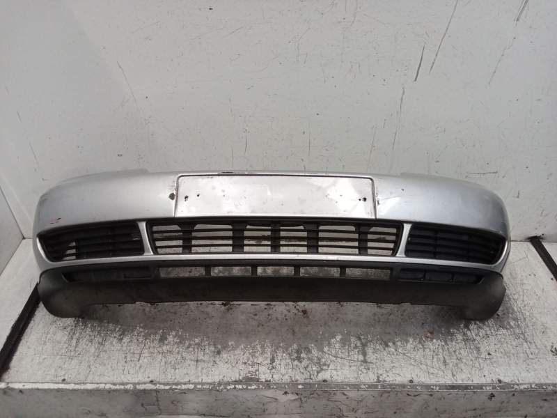 Recambio de paragolpes delantero para audi a4 b5 (8d2) 2.6 referencia OEM IAM   