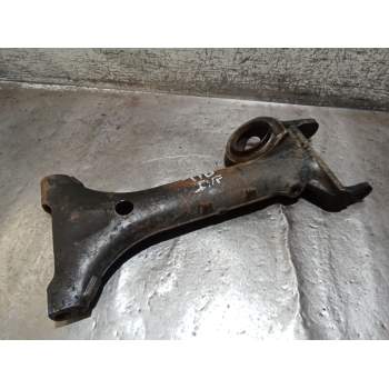 BRAZO SUSPENSION INFERIOR TRASERO DERECHO 40G 1994
