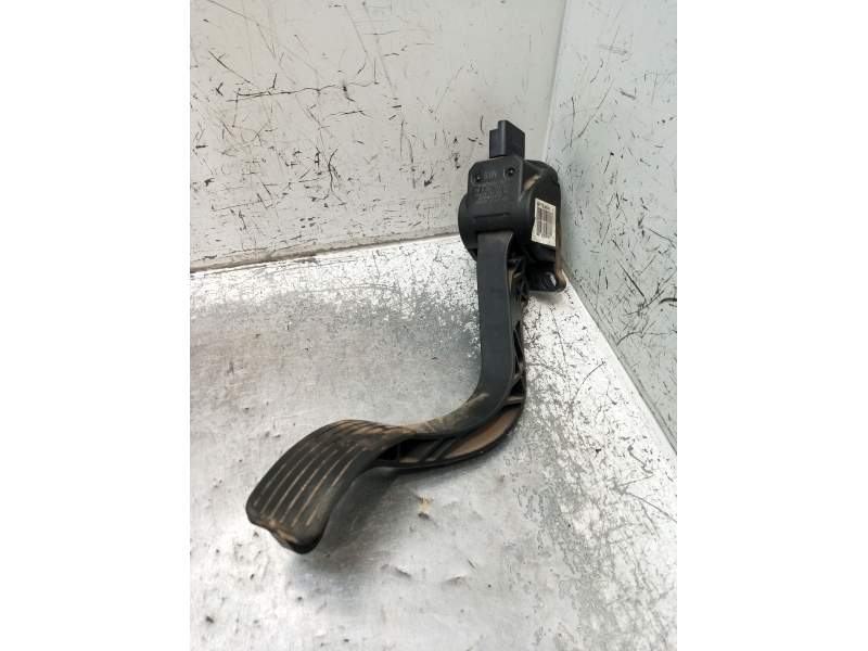 Recambio de potenciometro pedal para peugeot partner tepee 1.6 bluehdi 100 referencia OEM IAM 86ET198075726  2012