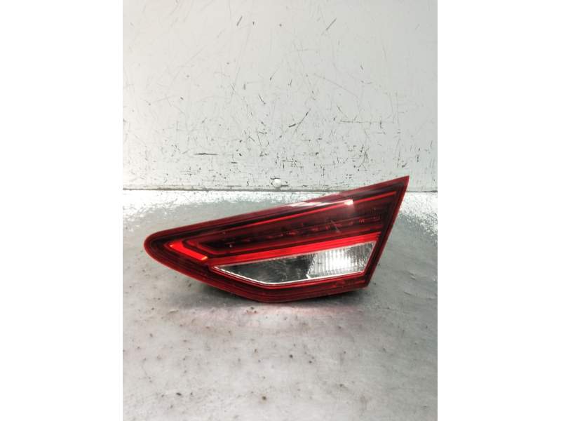 Recambio de piloto trasero derecho interior para seat leon (5f1) 1.6 tdi referencia OEM IAM   