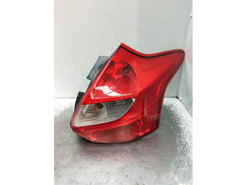 Recambio de piloto trasero derecho para ford focus iii 1.6 tdci referencia OEM IAM   2011