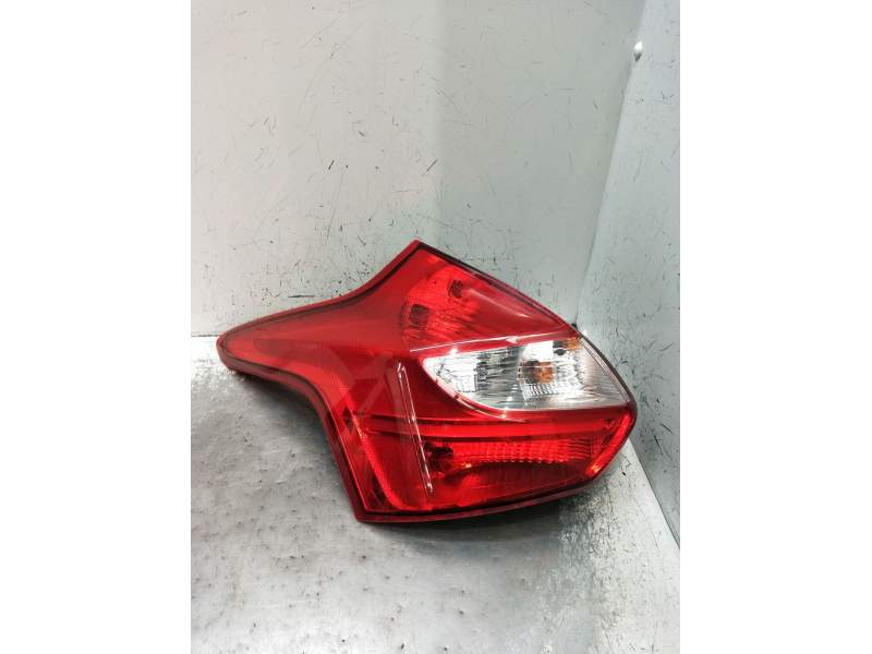 Recambio de piloto trasero izquierdo para ford focus iii 1.6 tdci referencia OEM IAM   2011