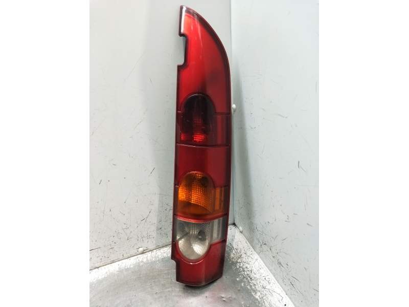 Recambio de piloto trasero derecho para renault kangoo (kc0/1_) 1.9 dci 4x4 referencia OEM IAM   2005