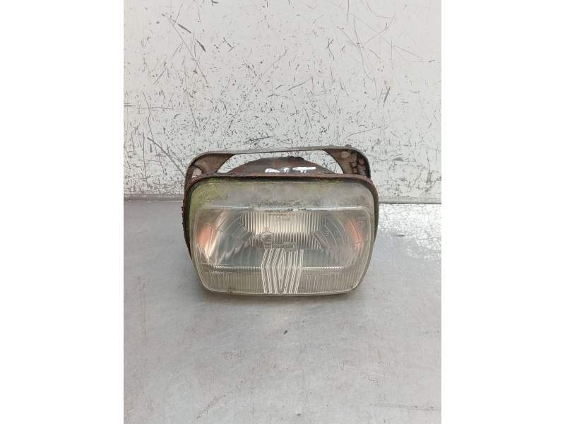 Recambio de faro izquierdo para seat 127 0.9 referencia OEM IAM  VER ESTADO 1974