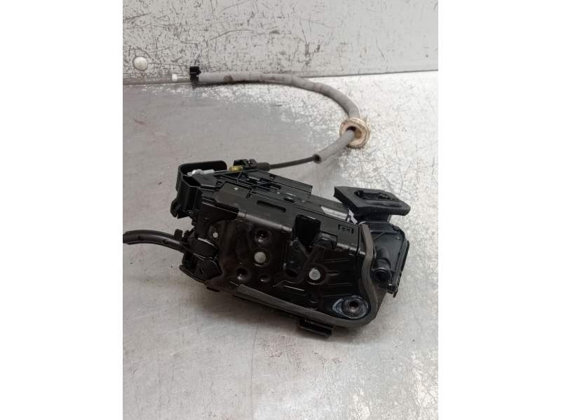 Recambio de motor cierre centralizado delantero derecho para seat ibiza (kj1) reference referencia OEM IAM B6A5TB83 5P 2017