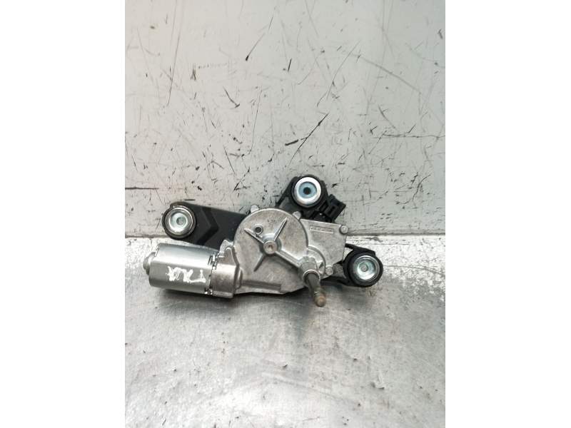 Recambio de motor limpia trasero para ford focus iii 1.6 tdci referencia OEM IAM 0390201205  2011