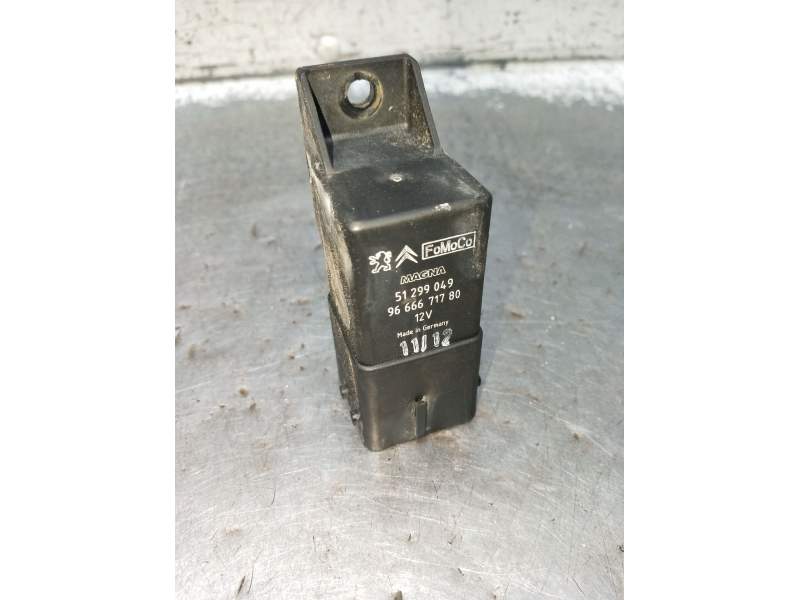 Recambio de caja precalentamiento para ford focus iii 1.6 tdci referencia OEM IAM 9666671780 51299049 2011