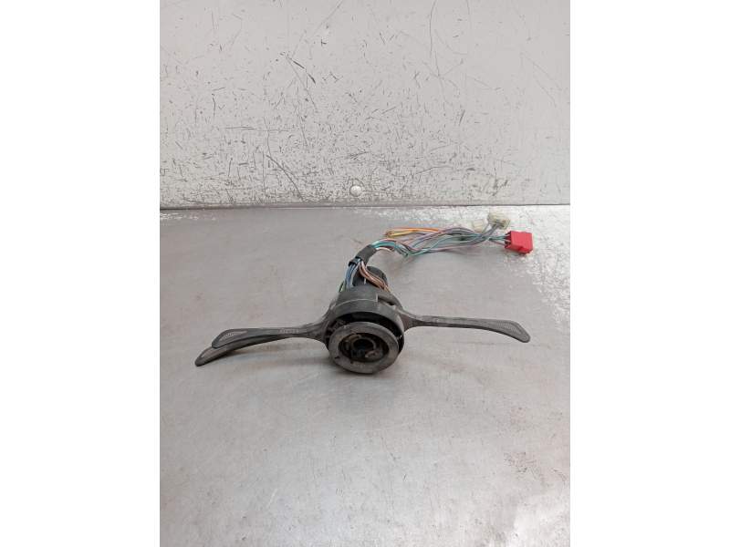 Recambio de mando luces para seat 127 0.9 referencia OEM IAM   1974