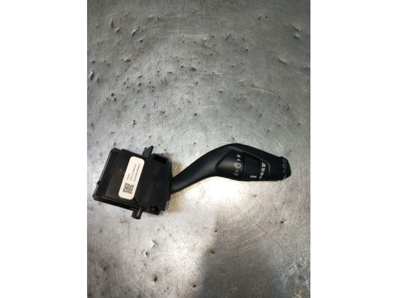 Recambio de mando limpia para ford focus iii 1.6 tdci referencia OEM IAM AV6T17A553AC  2011