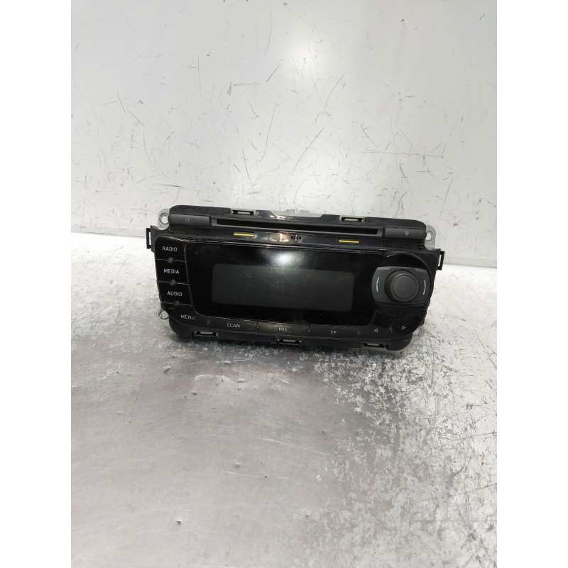 Recambio de sistema audio / radio cd para seat leon (1p1) referencia OEM IAM 1P0035153  