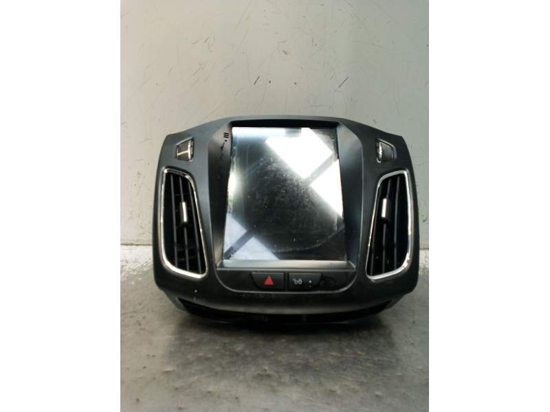 Recambio de pantalla multifuncion para ford focus iii 1.6 tdci referencia OEM IAM   2011