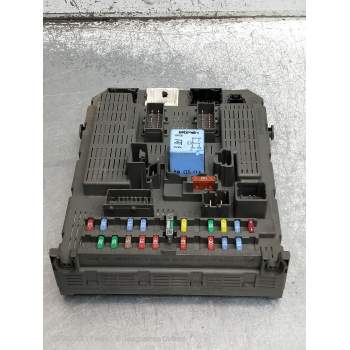 CAJA RELES / FUSIBLES 1400310580 