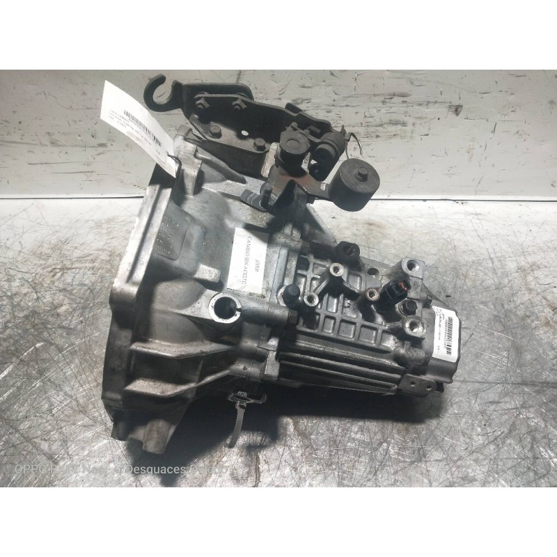 Recambio de caja cambios para hyundai elantra (xd) 1.6 16v cat referencia OEM IAM J11873 923958 