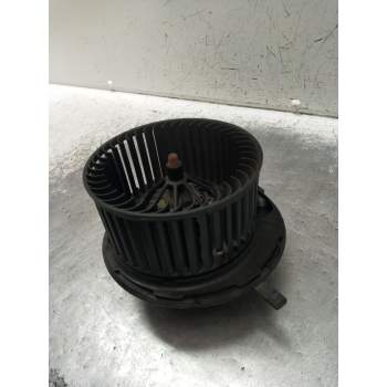 MOTOR CALEFACCION 3C0907521F CZ2468105384 F011500081 2010