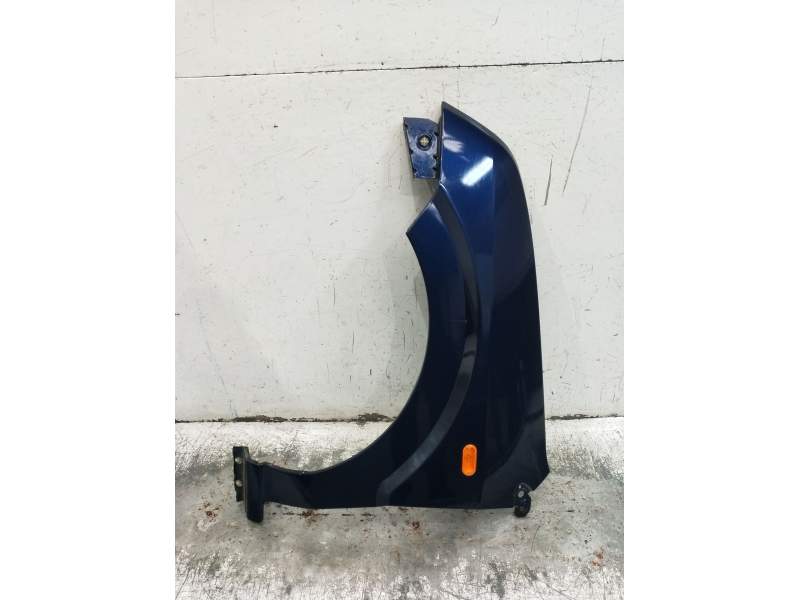 Recambio de aleta delantera izquierda para ford fusion (ju_) 1.4 tdci referencia OEM IAM   