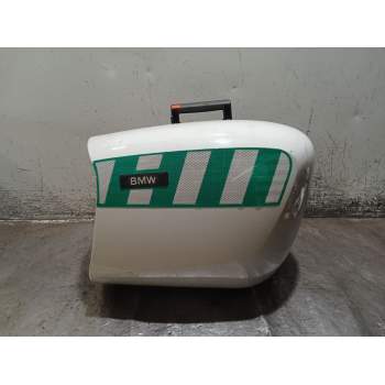 PORTAEQUIPAJES DERECHA 