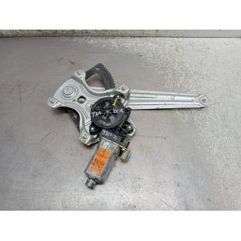 ELEVALUNAS TRASERO DERECHO 83460B4000 5P 2013