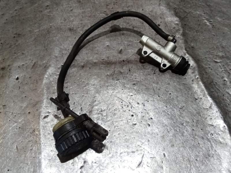 Recambio de bomba freno para bmw r 1200 r 1200 rt (k26) referencia OEM IAM PINZA TRASERA  