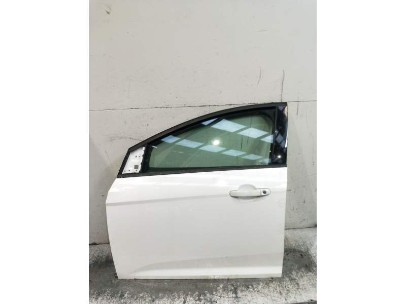 Recambio de puerta delantera izquierda para ford focus iii 1.5 tdci referencia OEM IAM   